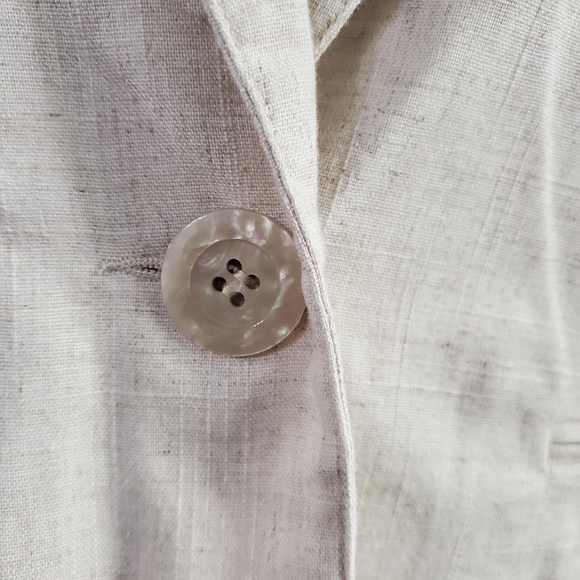 Briggs One Closure Linen Blend Beige Blazer Size Small - Picture 5 of 9